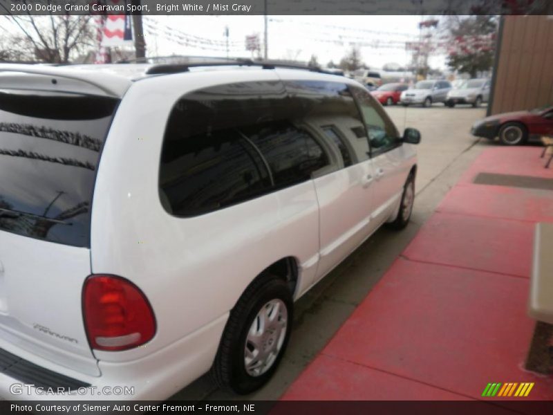 Bright White / Mist Gray 2000 Dodge Grand Caravan Sport