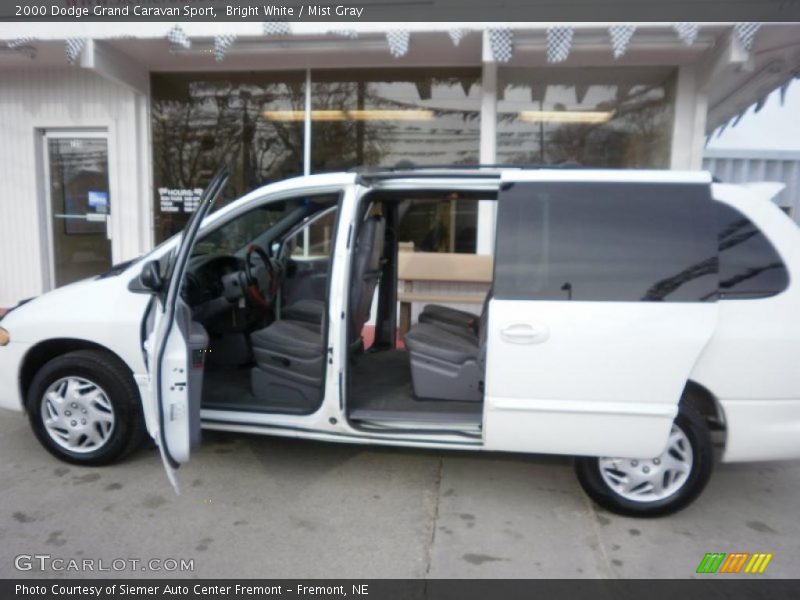 Bright White / Mist Gray 2000 Dodge Grand Caravan Sport