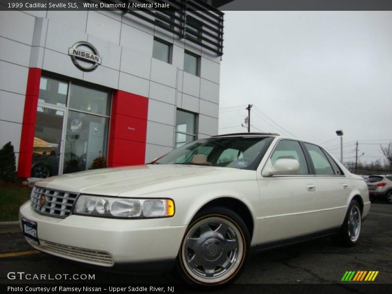 White Diamond / Neutral Shale 1999 Cadillac Seville SLS