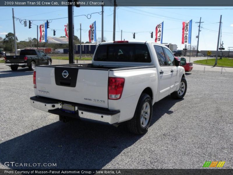 Blizzard White / Charcoal 2009 Nissan Titan SE Crew Cab