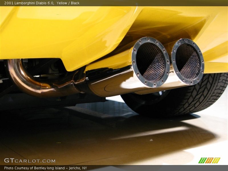 Yellow / Black 2001 Lamborghini Diablo 6.0