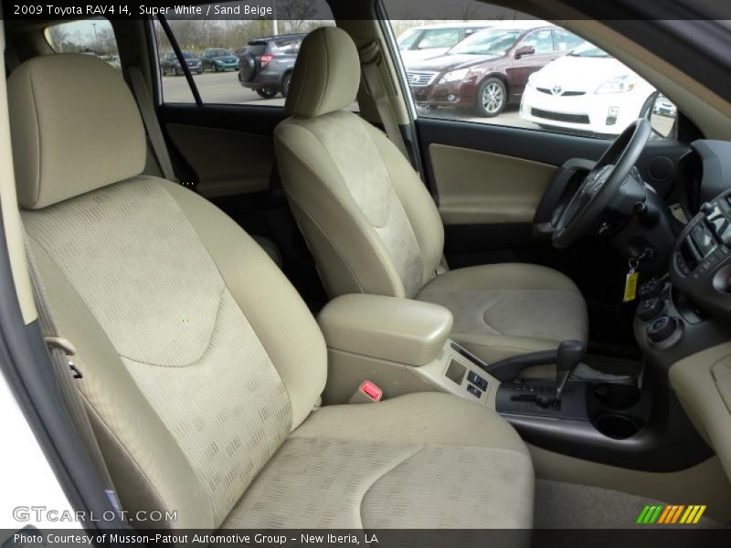 Super White / Sand Beige 2009 Toyota RAV4 I4