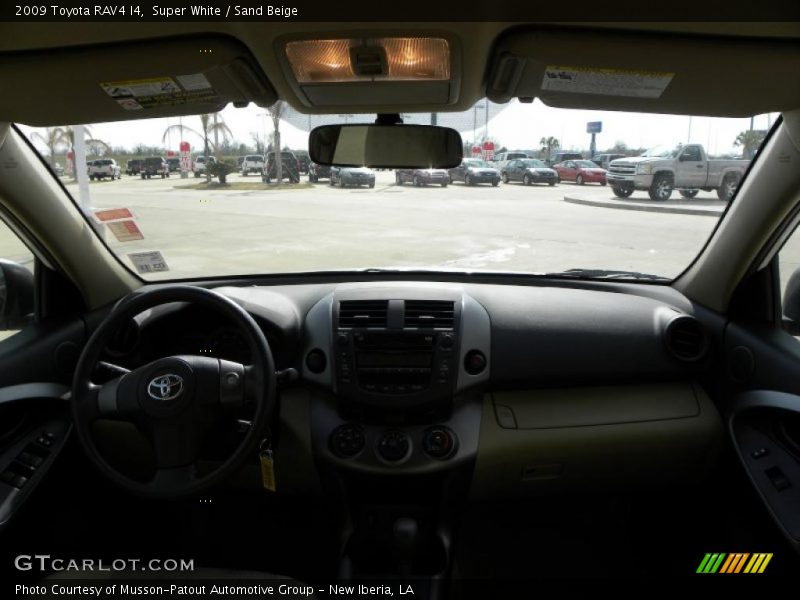 Super White / Sand Beige 2009 Toyota RAV4 I4