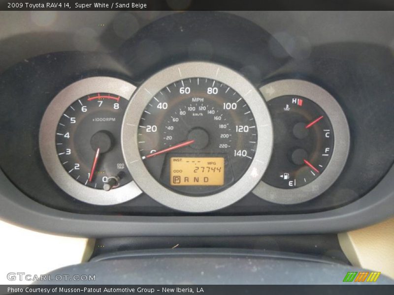 Super White / Sand Beige 2009 Toyota RAV4 I4