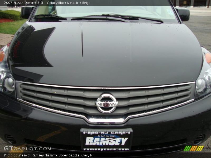Galaxy Black Metallic / Beige 2007 Nissan Quest 3.5 SL