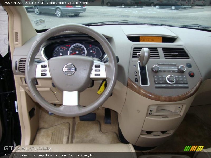 Galaxy Black Metallic / Beige 2007 Nissan Quest 3.5 SL