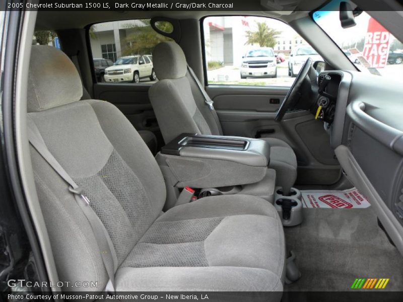 Dark Gray Metallic / Gray/Dark Charcoal 2005 Chevrolet Suburban 1500 LS