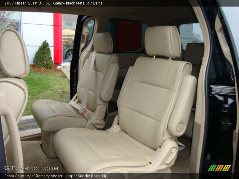 Galaxy Black Metallic / Beige 2007 Nissan Quest 3.5 SL
