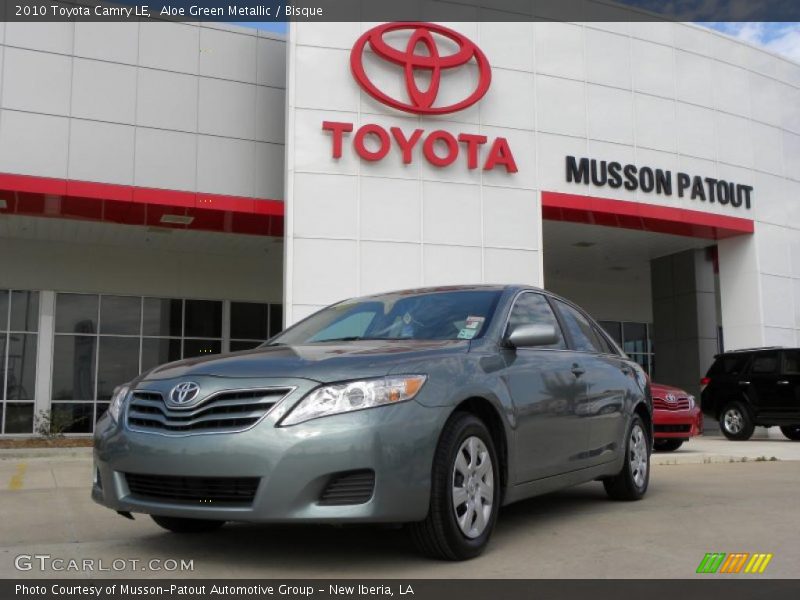 Aloe Green Metallic / Bisque 2010 Toyota Camry LE