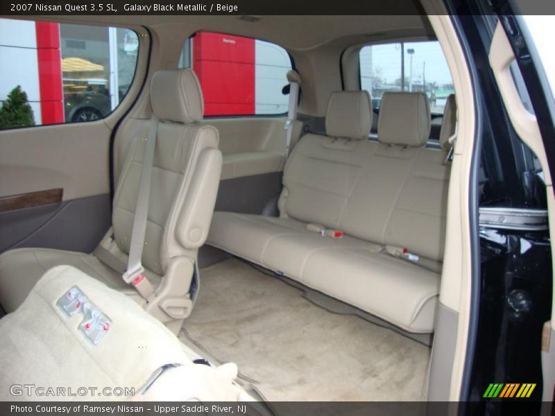 Galaxy Black Metallic / Beige 2007 Nissan Quest 3.5 SL