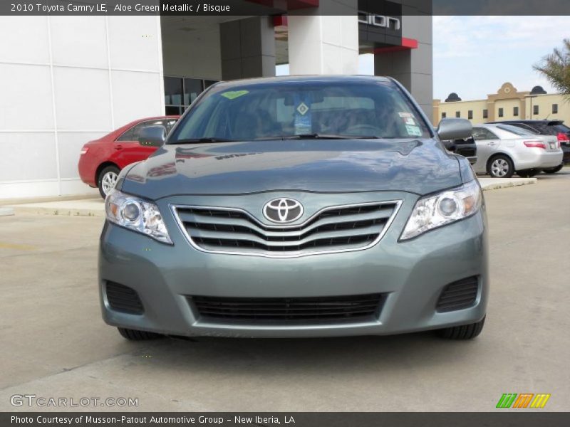Aloe Green Metallic / Bisque 2010 Toyota Camry LE