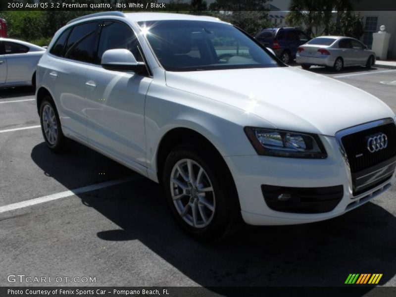 Ibis White / Black 2009 Audi Q5 3.2 Premium quattro