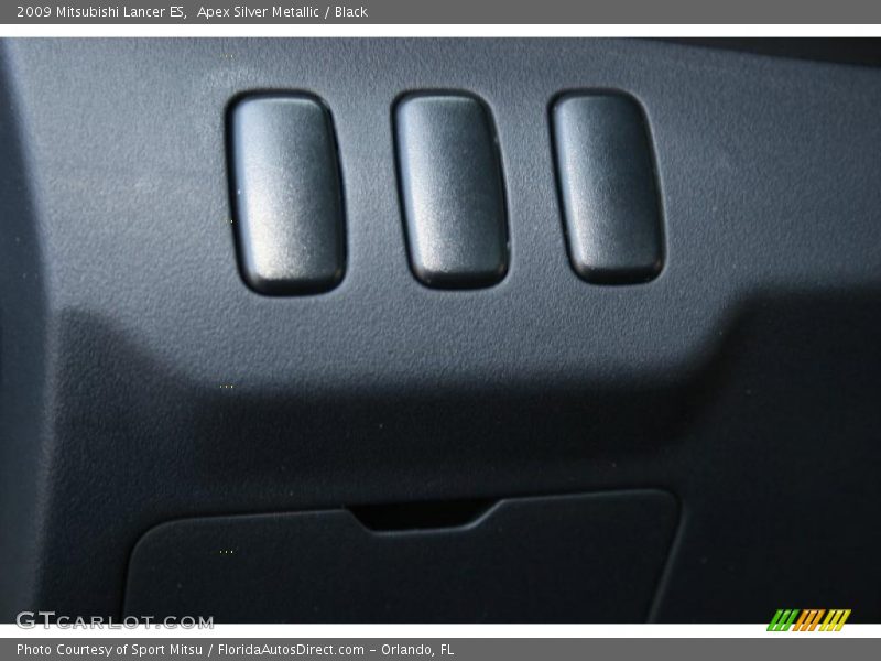 Apex Silver Metallic / Black 2009 Mitsubishi Lancer ES