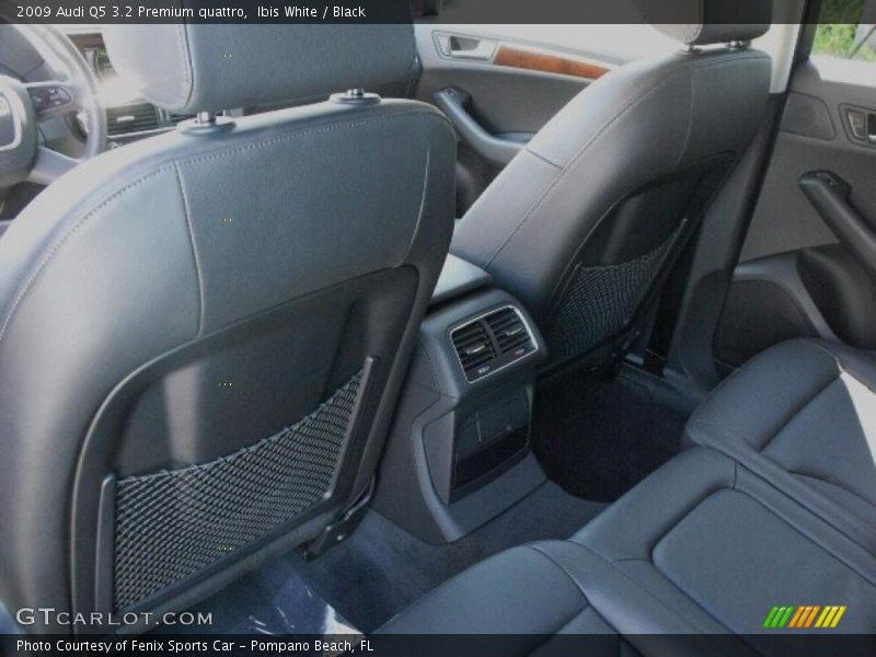 Ibis White / Black 2009 Audi Q5 3.2 Premium quattro