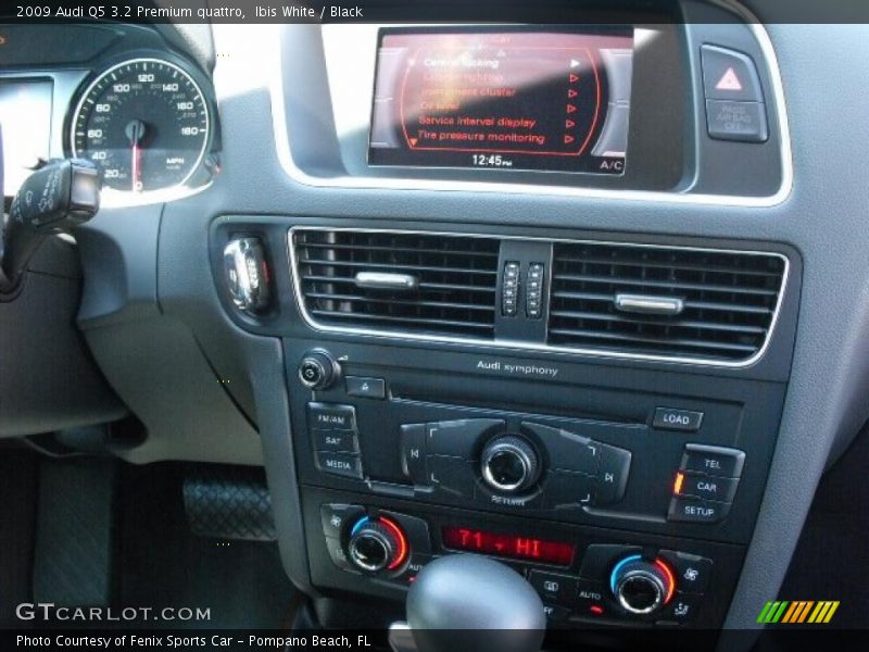 Ibis White / Black 2009 Audi Q5 3.2 Premium quattro