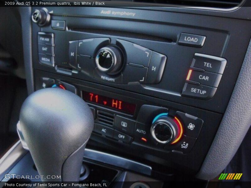 Ibis White / Black 2009 Audi Q5 3.2 Premium quattro