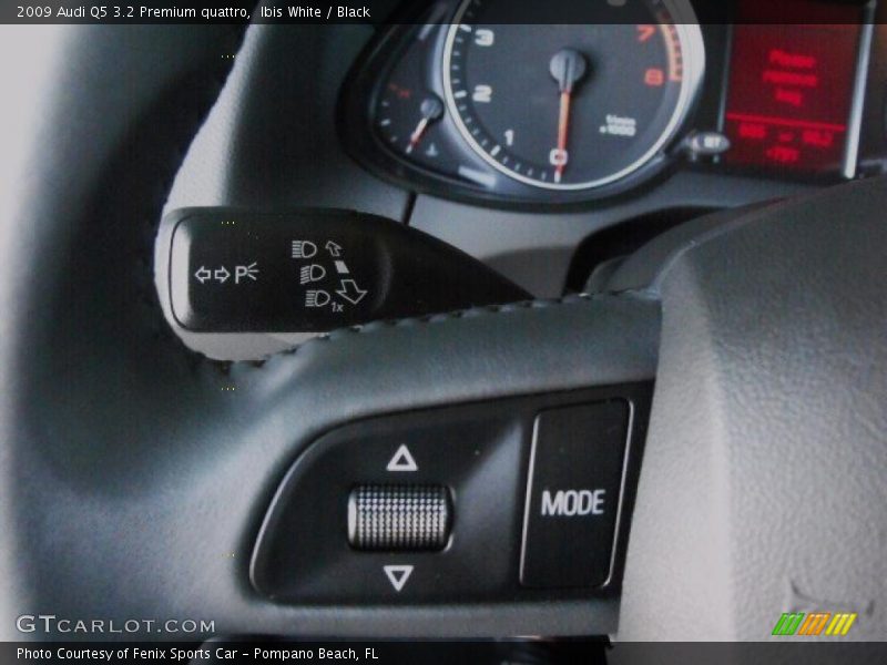 Ibis White / Black 2009 Audi Q5 3.2 Premium quattro