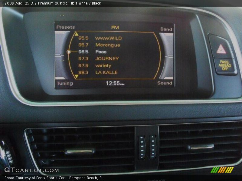 Ibis White / Black 2009 Audi Q5 3.2 Premium quattro