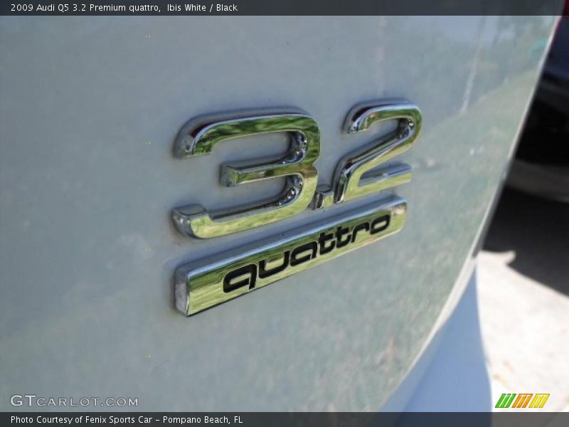 Ibis White / Black 2009 Audi Q5 3.2 Premium quattro