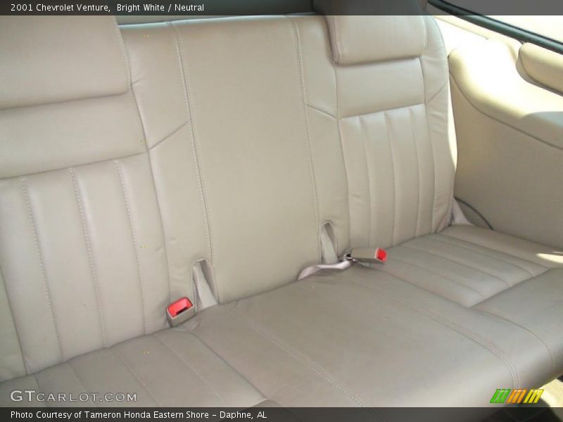 Bright White / Neutral 2001 Chevrolet Venture