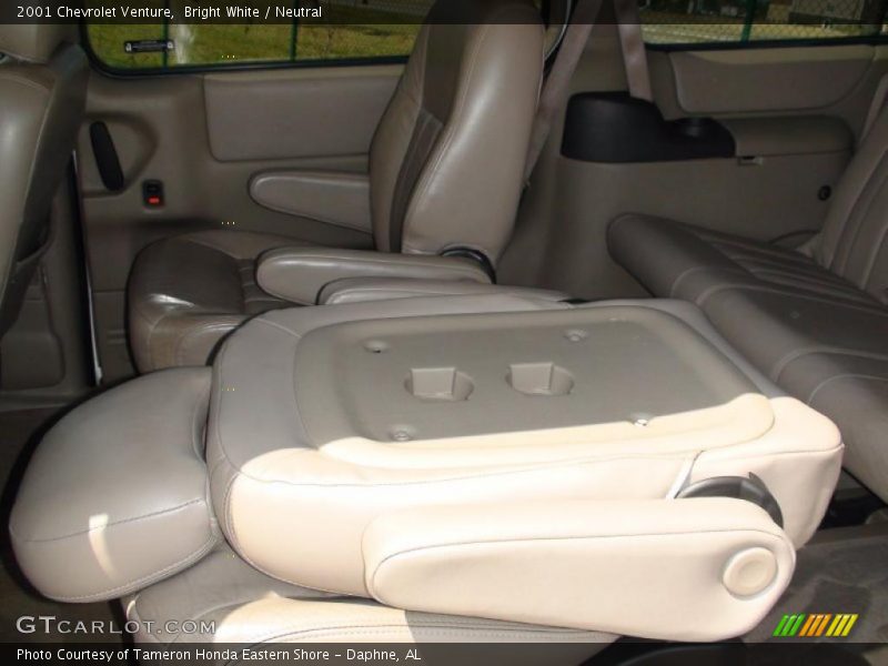 Bright White / Neutral 2001 Chevrolet Venture