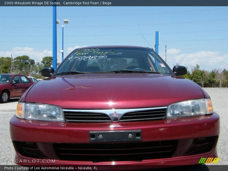Cambridge Red Pearl / Beige 2000 Mitsubishi Mirage DE Sedan