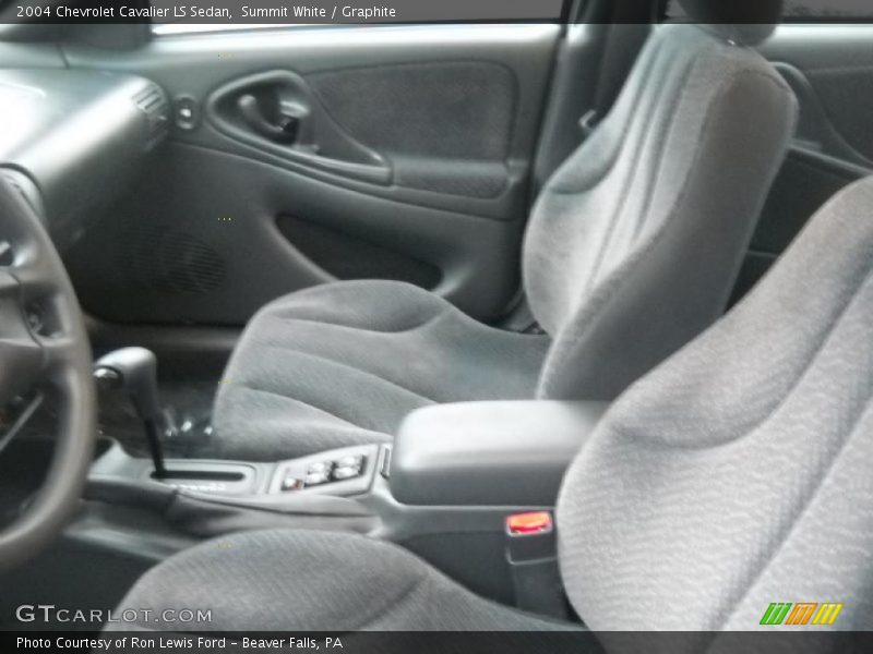 Summit White / Graphite 2004 Chevrolet Cavalier LS Sedan