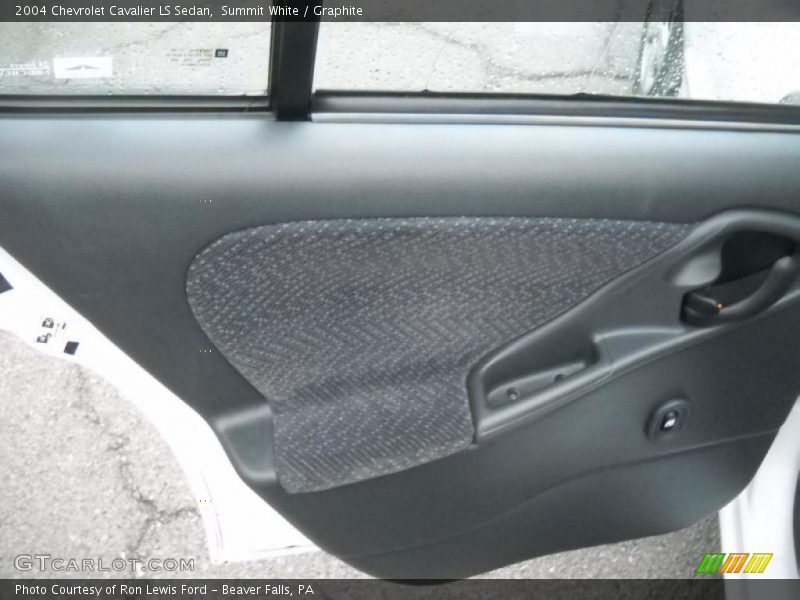Summit White / Graphite 2004 Chevrolet Cavalier LS Sedan