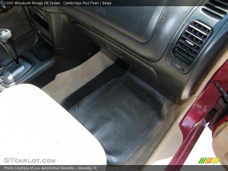 Cambridge Red Pearl / Beige 2000 Mitsubishi Mirage DE Sedan