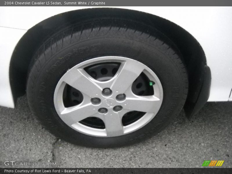 Summit White / Graphite 2004 Chevrolet Cavalier LS Sedan
