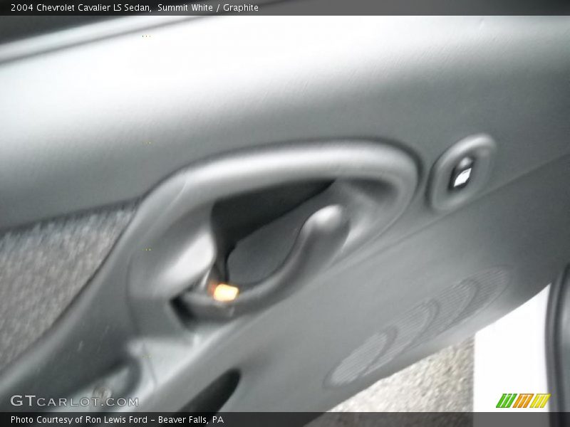 Summit White / Graphite 2004 Chevrolet Cavalier LS Sedan