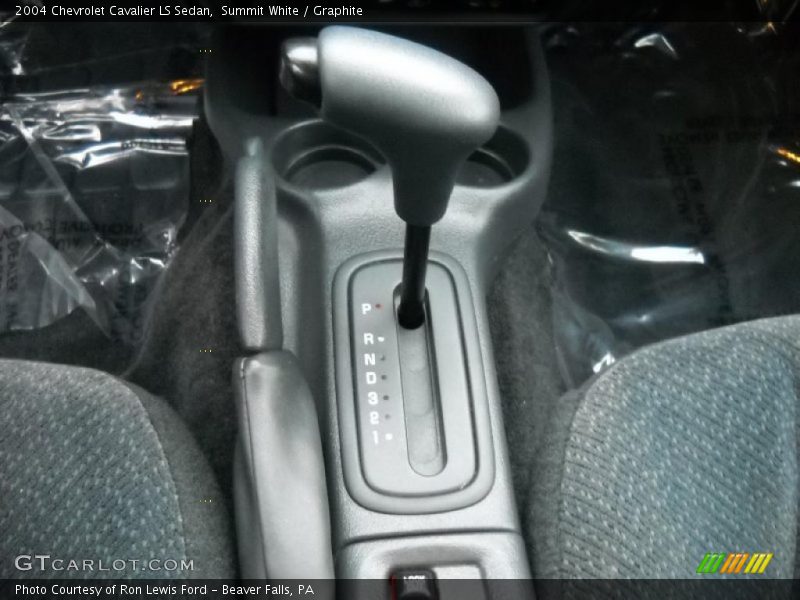 Summit White / Graphite 2004 Chevrolet Cavalier LS Sedan