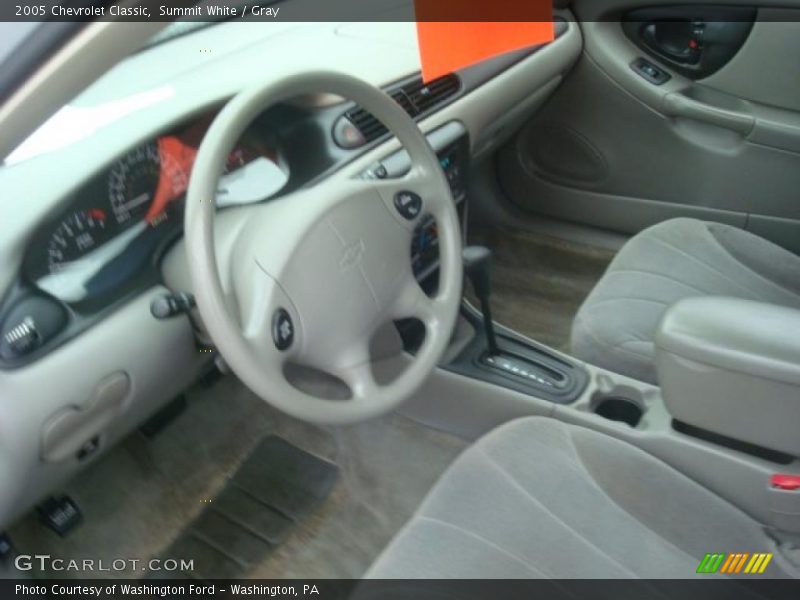 Summit White / Gray 2005 Chevrolet Classic