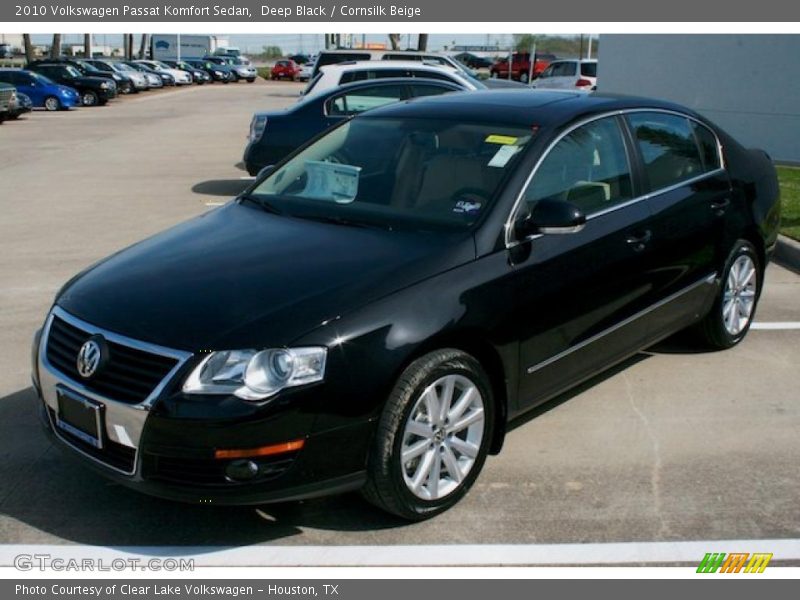 Deep Black / Cornsilk Beige 2010 Volkswagen Passat Komfort Sedan