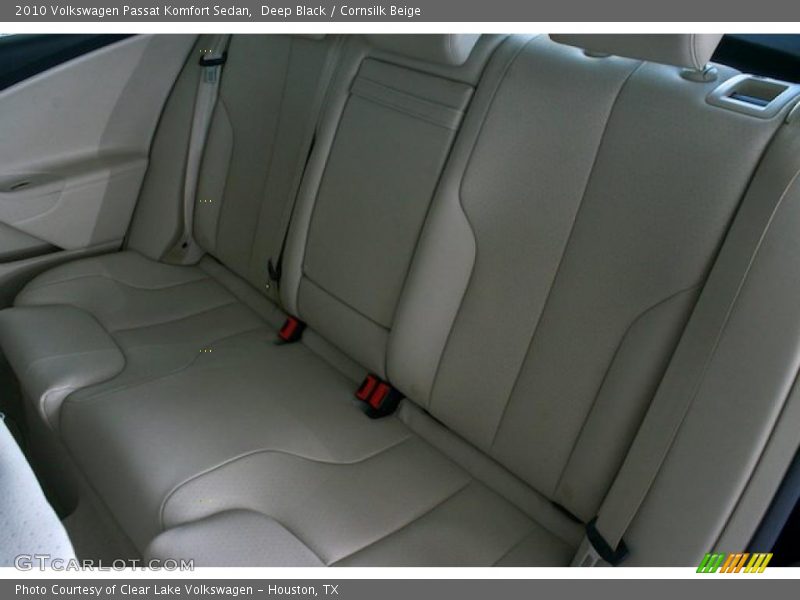 Deep Black / Cornsilk Beige 2010 Volkswagen Passat Komfort Sedan