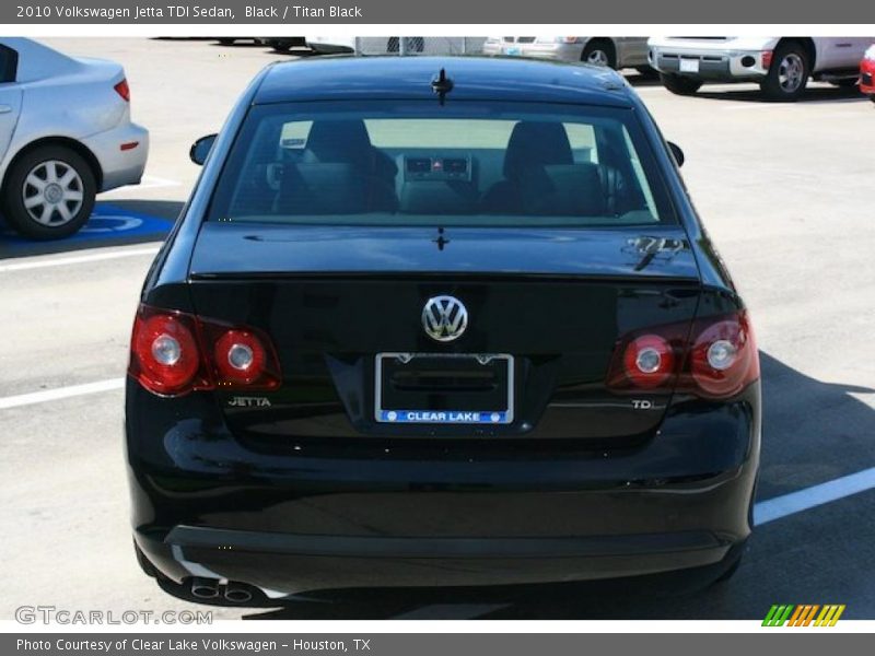 Black / Titan Black 2010 Volkswagen Jetta TDI Sedan