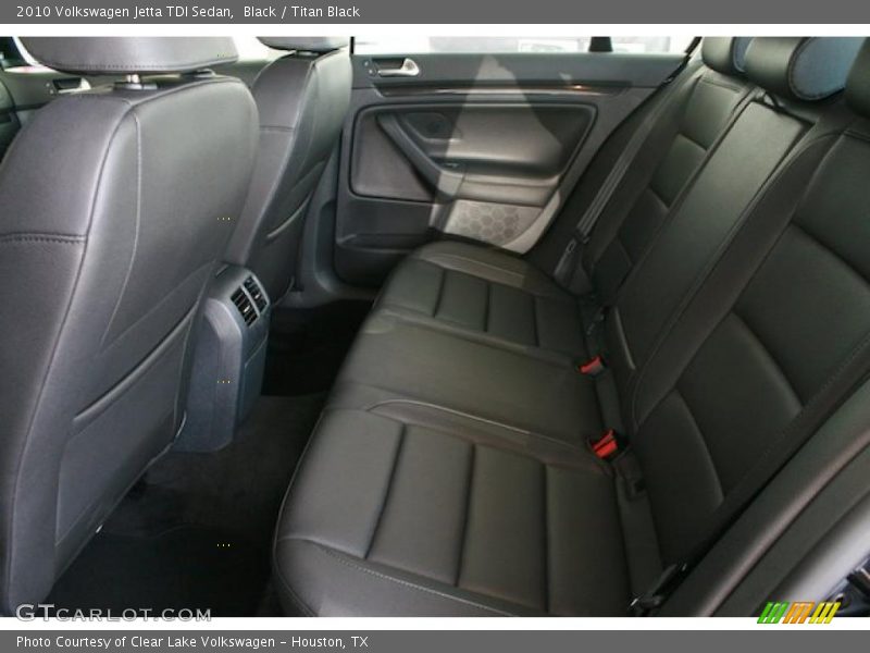 Black / Titan Black 2010 Volkswagen Jetta TDI Sedan