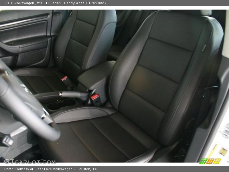 Candy White / Titan Black 2010 Volkswagen Jetta TDI Sedan