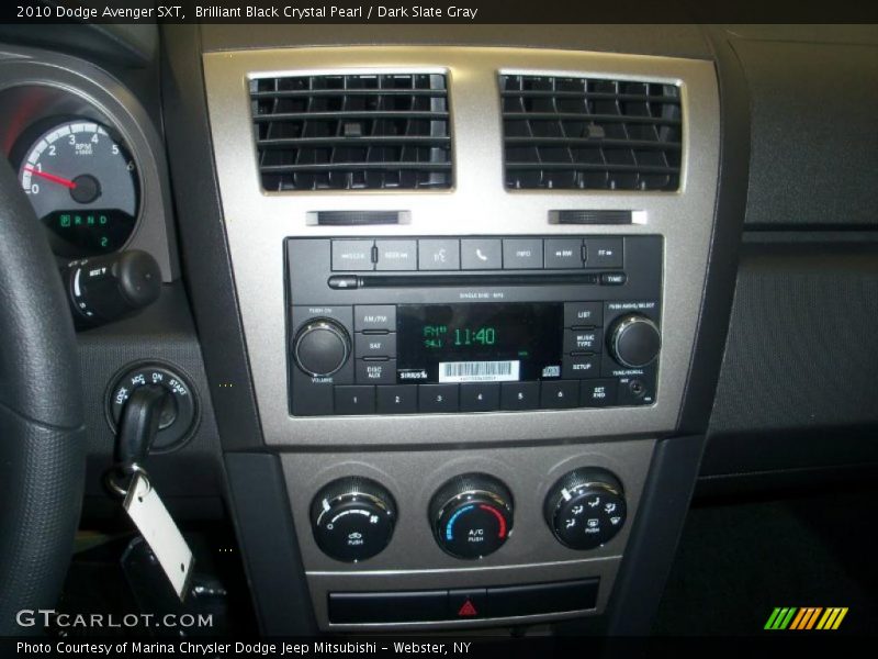 Brilliant Black Crystal Pearl / Dark Slate Gray 2010 Dodge Avenger SXT