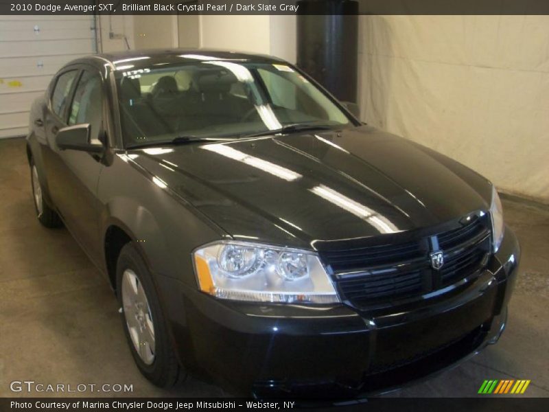 Brilliant Black Crystal Pearl / Dark Slate Gray 2010 Dodge Avenger SXT