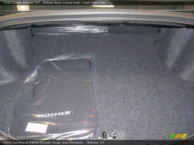 Brilliant Black Crystal Pearl / Dark Slate Gray 2010 Dodge Avenger SXT