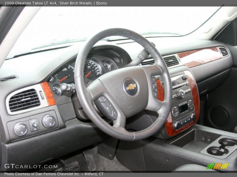 Silver Birch Metallic / Ebony 2009 Chevrolet Tahoe LT 4x4