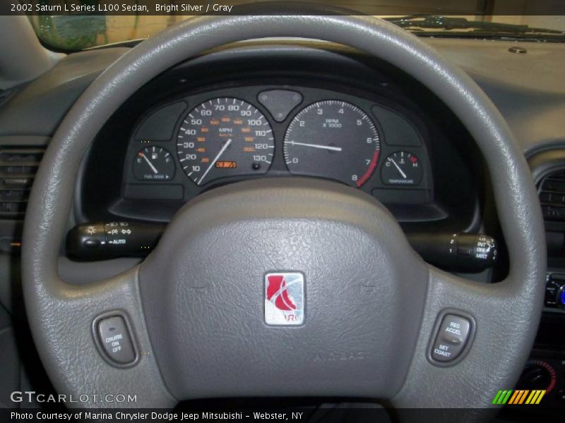Bright Silver / Gray 2002 Saturn L Series L100 Sedan