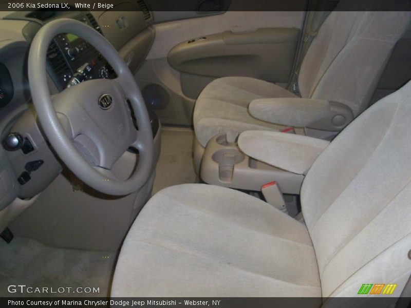 White / Beige 2006 Kia Sedona LX