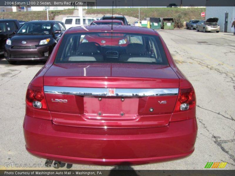 Berry Red / Gray 2004 Saturn L300 2 Sedan