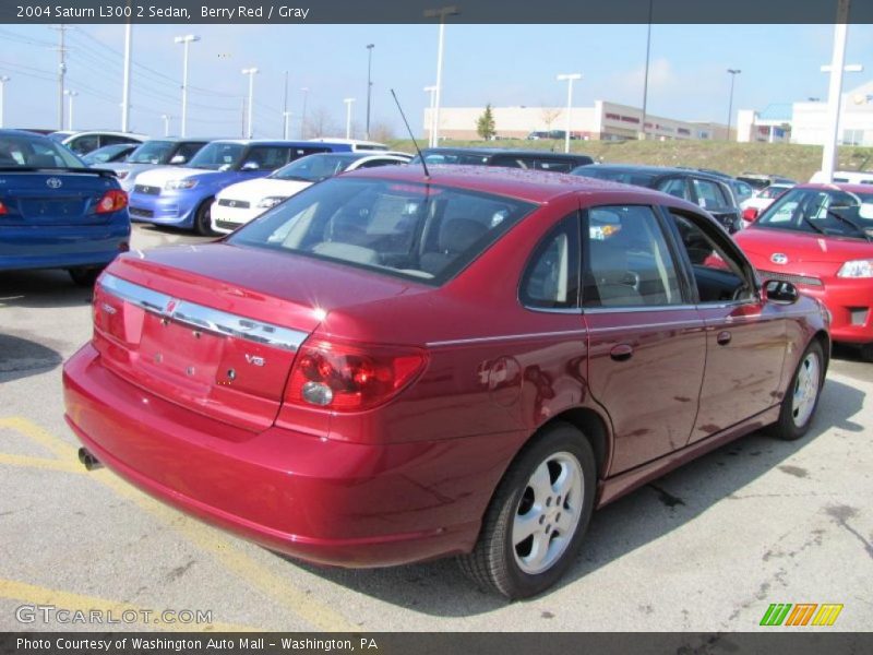 Berry Red / Gray 2004 Saturn L300 2 Sedan