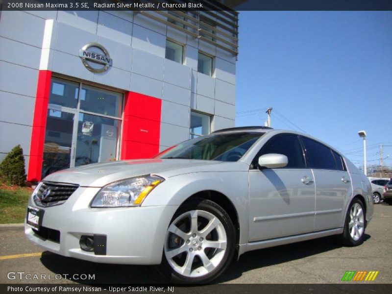 Radiant Silver Metallic / Charcoal Black 2008 Nissan Maxima 3.5 SE