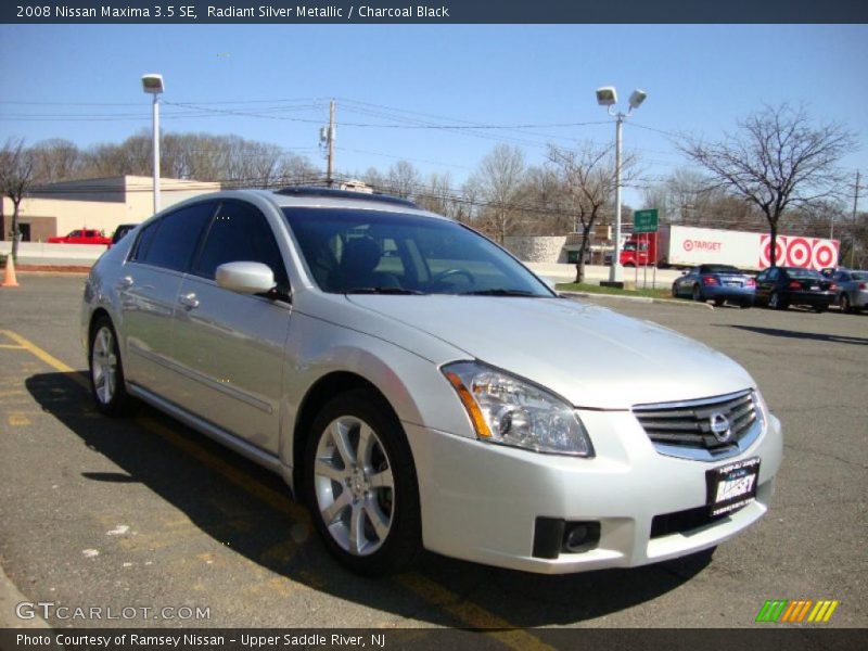 Radiant Silver Metallic / Charcoal Black 2008 Nissan Maxima 3.5 SE