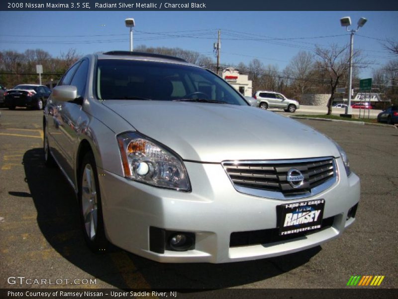 Radiant Silver Metallic / Charcoal Black 2008 Nissan Maxima 3.5 SE