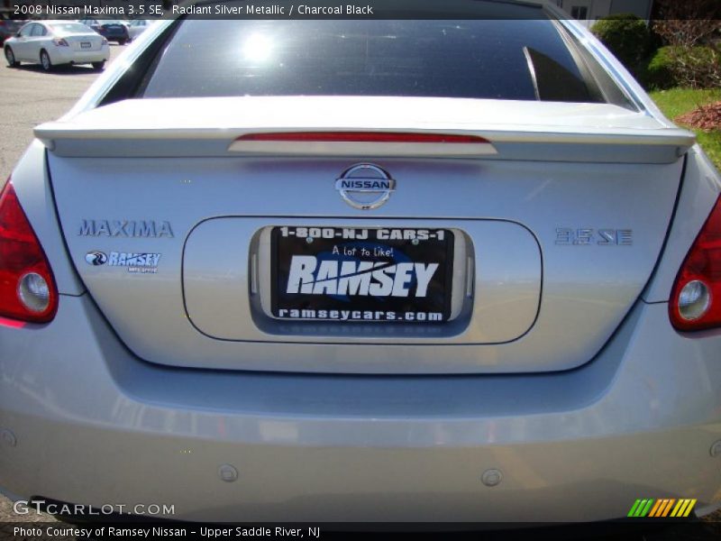 Radiant Silver Metallic / Charcoal Black 2008 Nissan Maxima 3.5 SE